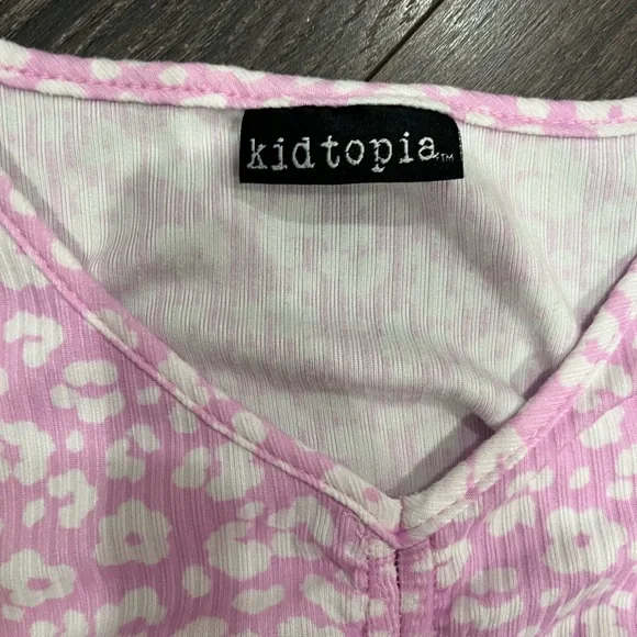Kidtopia super soft pink Top and Shorts set - Picture 4 of 7